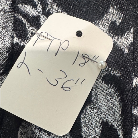 Chris McLaughlin Black & Gray Scroll Print Ruffle Front Dress | 10P Petite - Picture 9 of 9